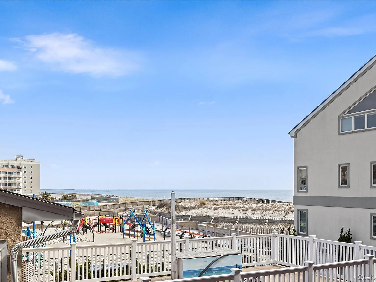 1 bed, 1.5 bath, 1000 sqft, $3,100 — Photo 2
