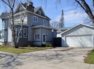 900 N Superior St, Appleton, WI 54911