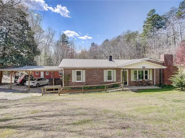 3073 Sowers Rd, Linwood, NC 27299
