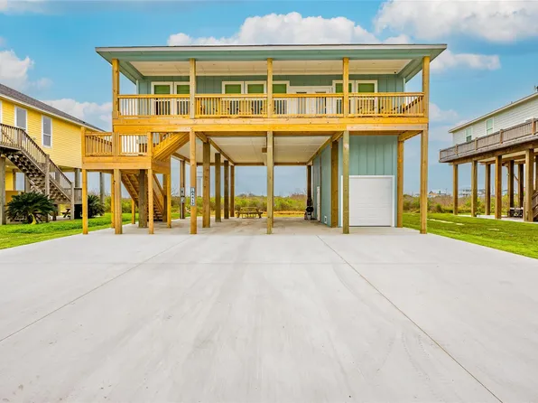 4419 Ranger Dr, Port Bolivar, TX 77650