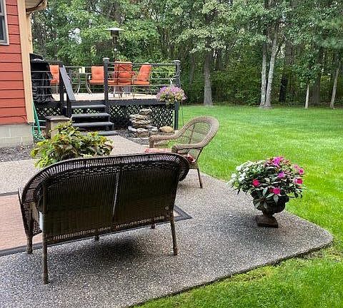 4th image of 13982 Cherrywood Dr