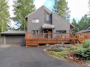 251 E Vine Maple Ln, Union, WA 98592
