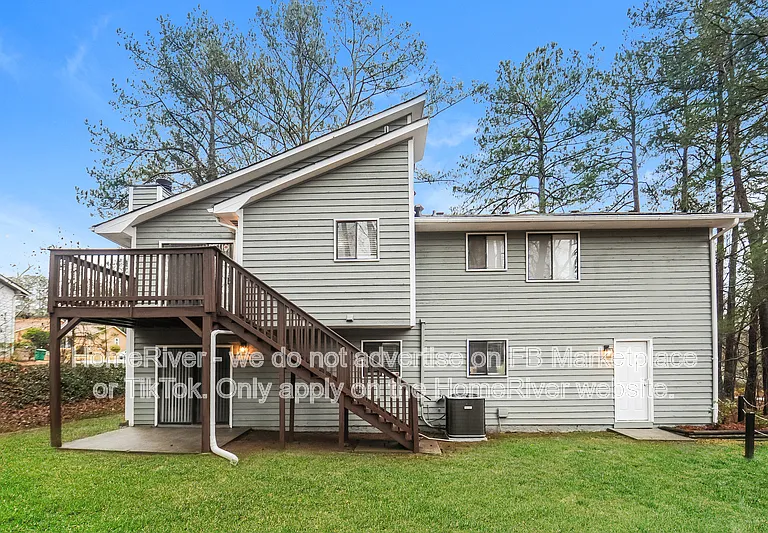 323 Park Ridge Ct — Photo 14