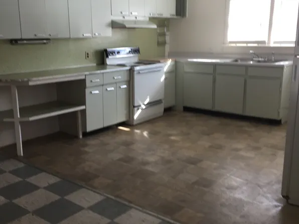 100 State Route 14 N #2, Randolph, VT 05060