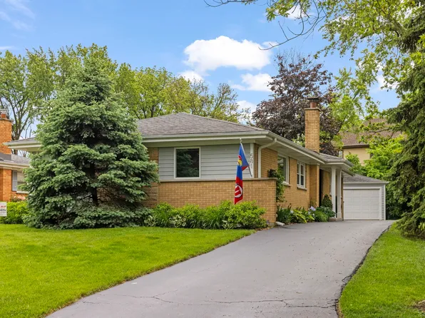 581 Summerdale Ave, Glen Ellyn, IL 60137