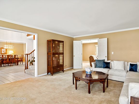 4th image of 2240 N Charter Point Dr