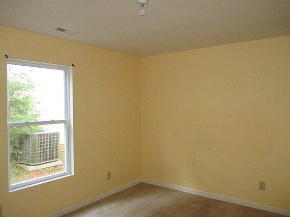 4th image of 8020 Ponderosa Pine Ln