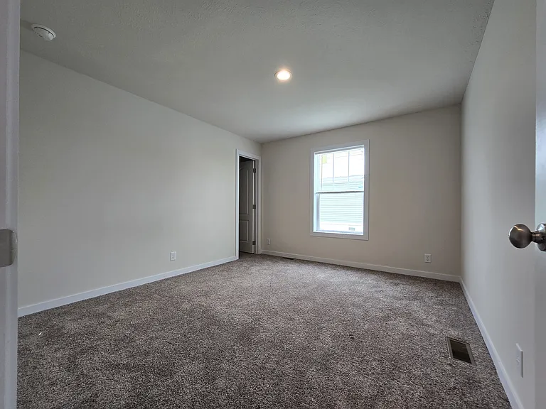 Sunset Ridge — Photo 23