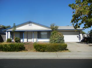 107 Wildflower Dr, Galt, CA 95632