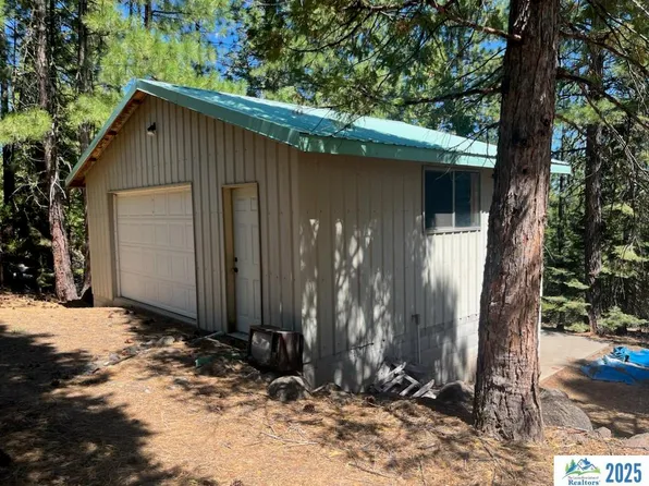 504 Arrowhead Rd, Alturas, CA 96101
