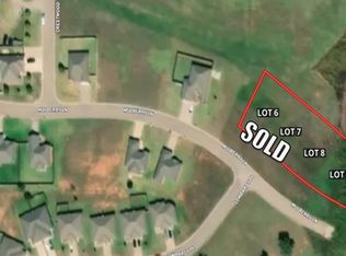 8 Mulberry Ln, Clinton, OK 73601