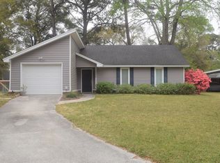1338 Bob White Dr, Charleston, SC 29412