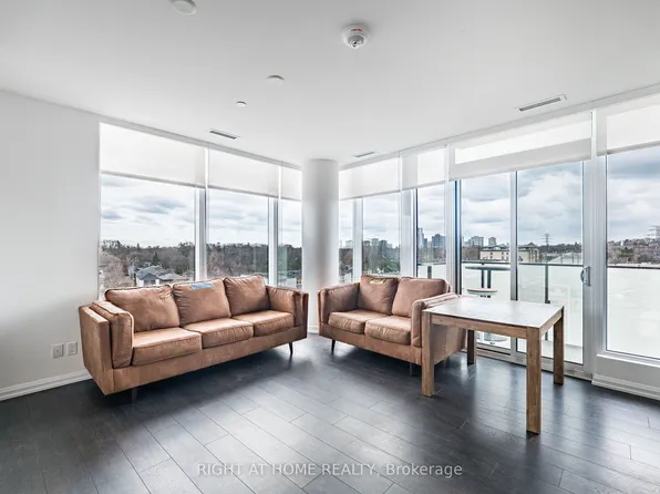 4208 Dundas St W, Toronto, ON