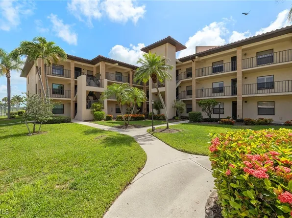 12170 Kelly Sands Way APT 721, Fort Myers, FL 33908