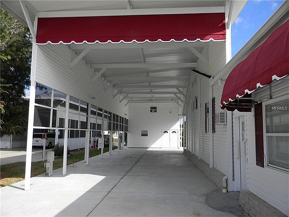 3rd image of 5184 Island View Cir N