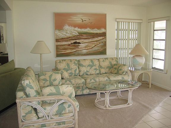 4th image of 1255 Mulberry Ct