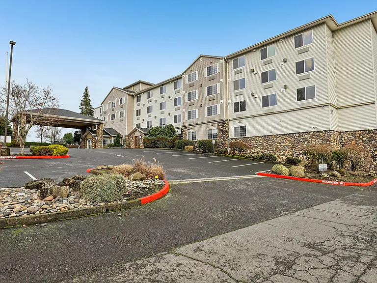 Woodland Flats Apartments — Photo 75
