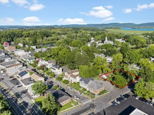 0 New, Clinton Town, NJ 08809