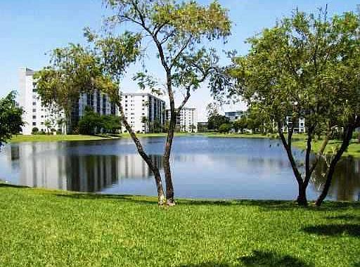 3rd image of 2216 N Cypress Bend Dr APT 302