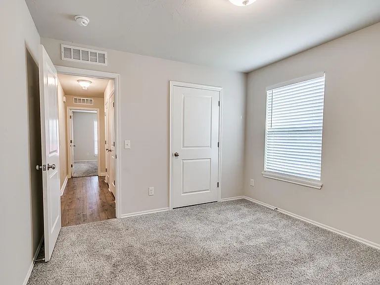 456 Nest Cir — Photo 37