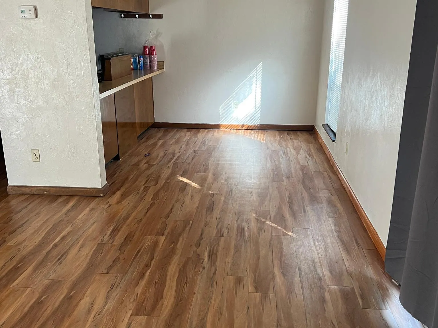 127 Locke St — Photo 3
