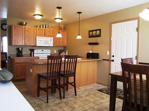 3rd image of 4360 Deveraux Pl