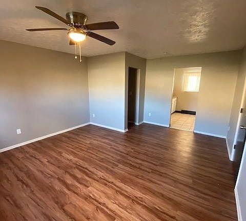 4th image of 841 Moyer Ave APT 1