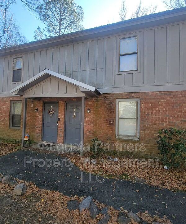 1st image of 119 Chalet North Ct