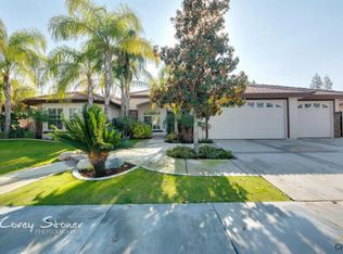 10811 Whitburn St, Bakersfield, CA