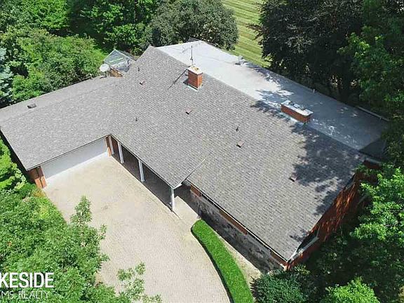 3rd image of 49684 Goulette Pointe Dr