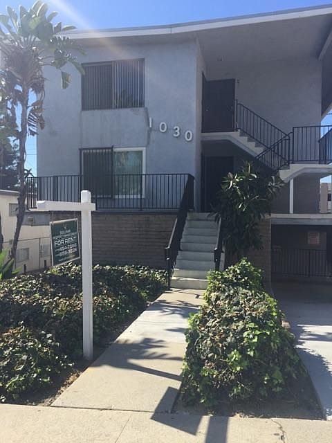 1st image of 1030 College View Dr APT 4