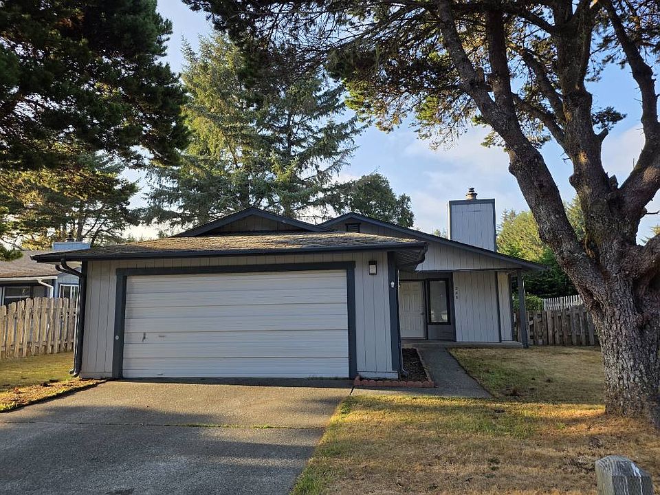 1st image of 240 Breakwater Dr
