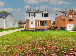 4980 Edsal Dr, Lyndhurst, OH 44124