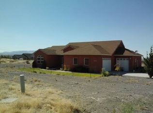 1865 Park Ct, Fernley, NV 89408