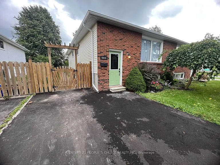 6938 Warden Ave #UPPER — Photo 3