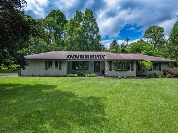 32 Duncan Ln, Parkersburg, WV 26104