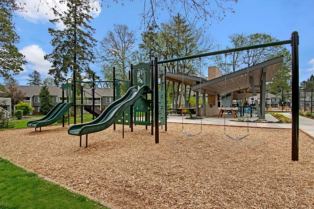 Arbor Creek Apartments — Photo 4