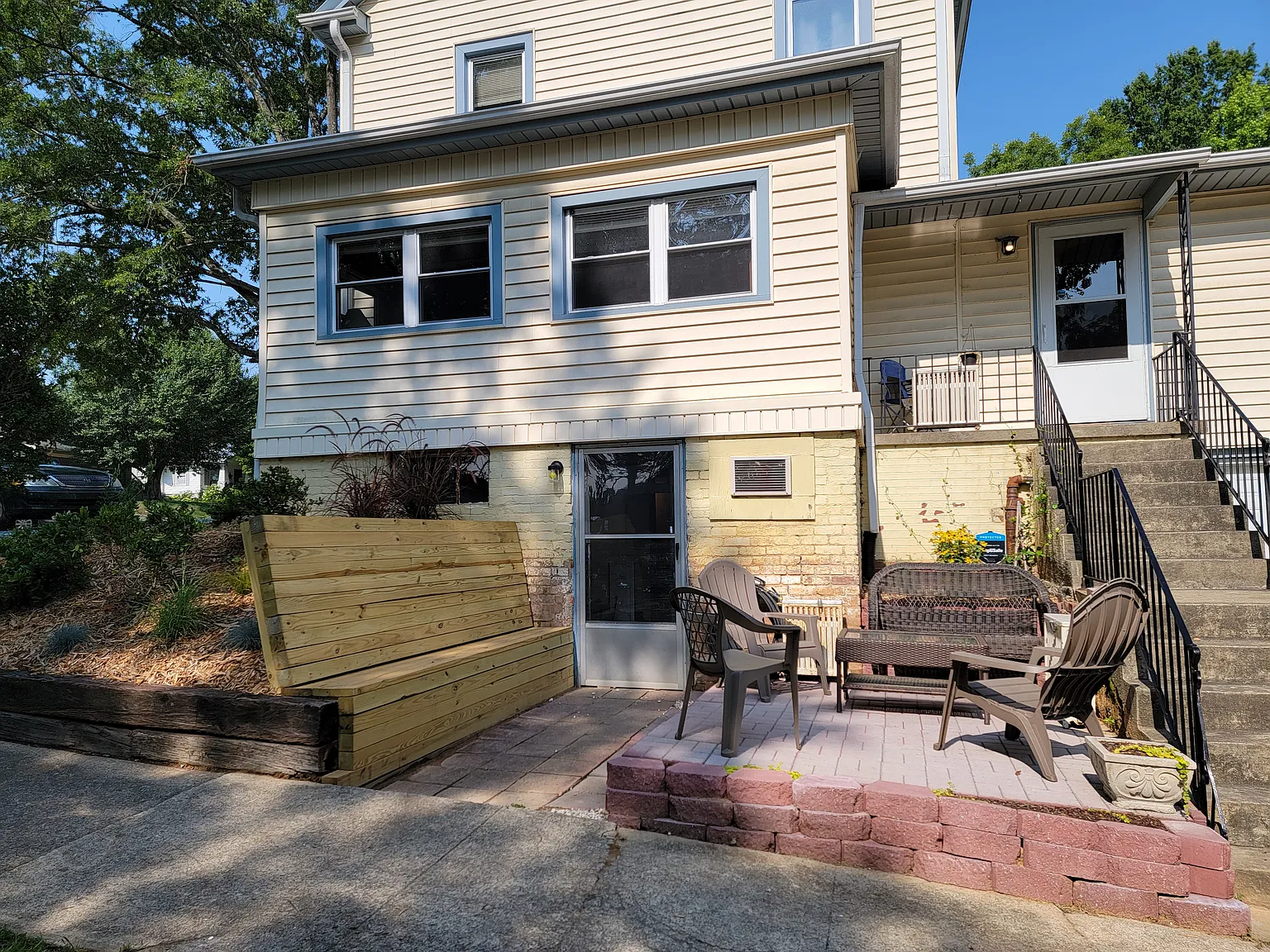 1 bed, 300 sqft, $850 — Photo 2