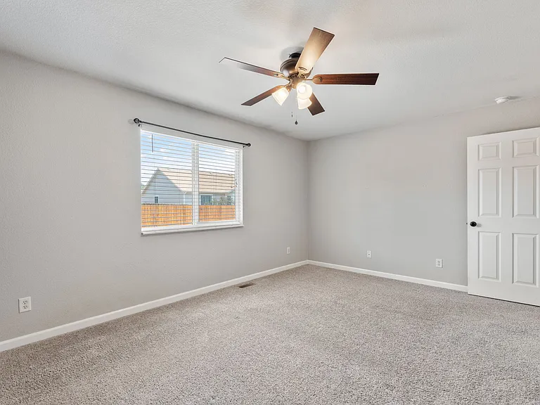 5164 Fennel Dr — Photo 22