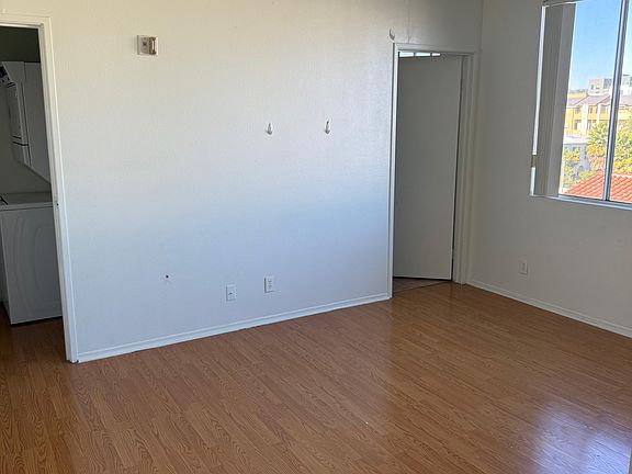 2nd image of 1512 S Wooster St APT 203