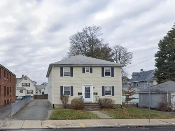 49 Woodbine St, Quincy, MA 02170