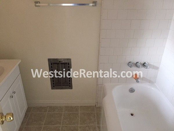 2nd image of 4637 Radford Ave