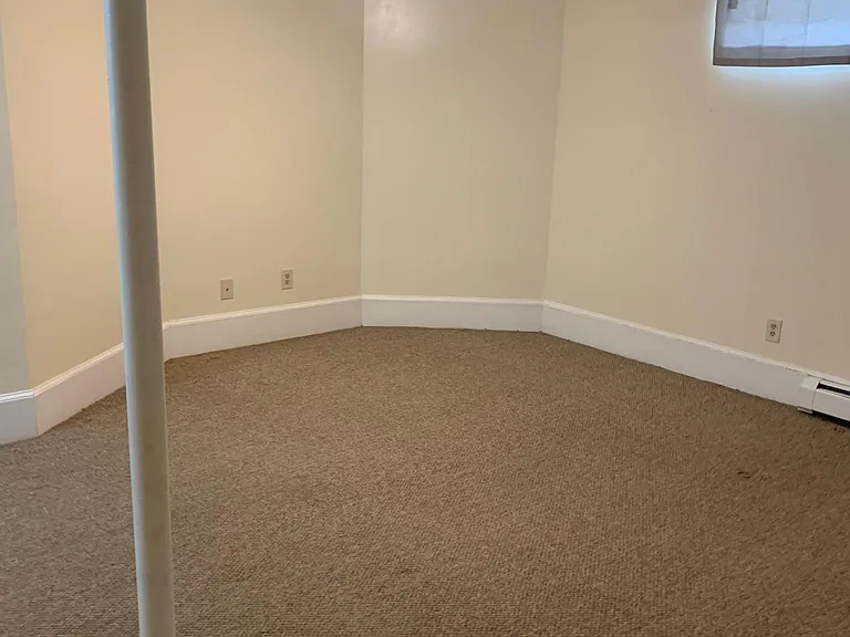52-54 Webster St #1 — Photo 10