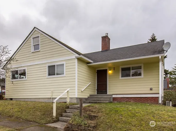 906 S Washington Street, Port Angeles, WA 98362