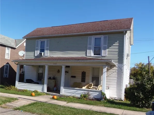 202 N 6th St, Byesville, OH 43723