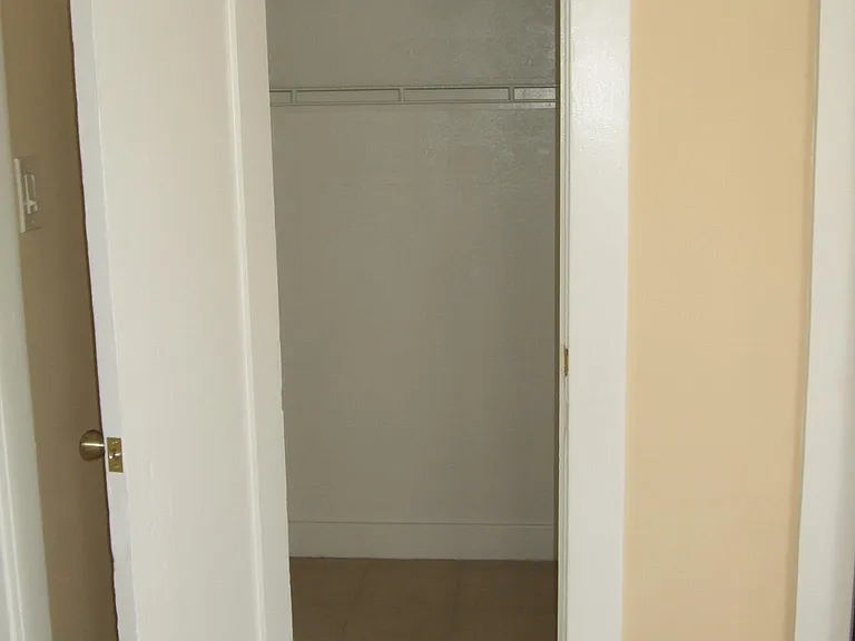 27 Esperanza Ave — Photo 7