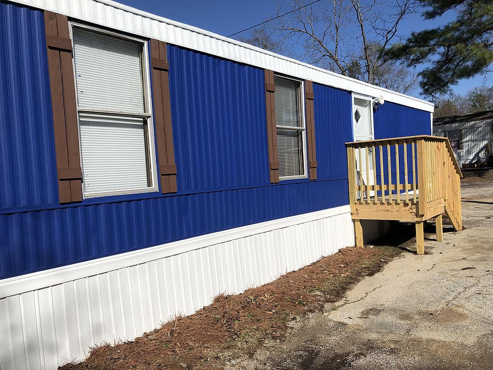 Front View of the Mobile Home