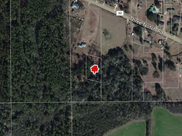 9437 Three Notch Rd, Theodore, AL 36582