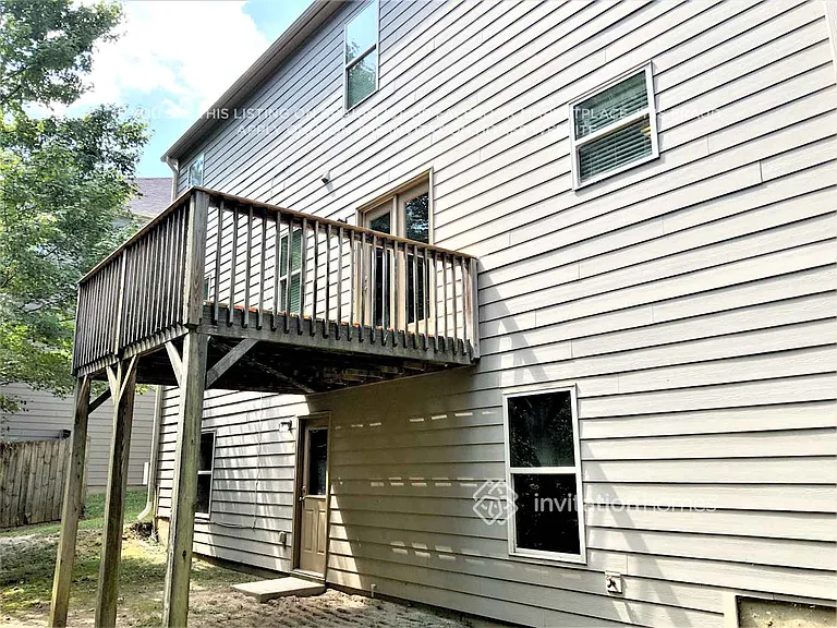 7330 Gossamer St — Photo 12