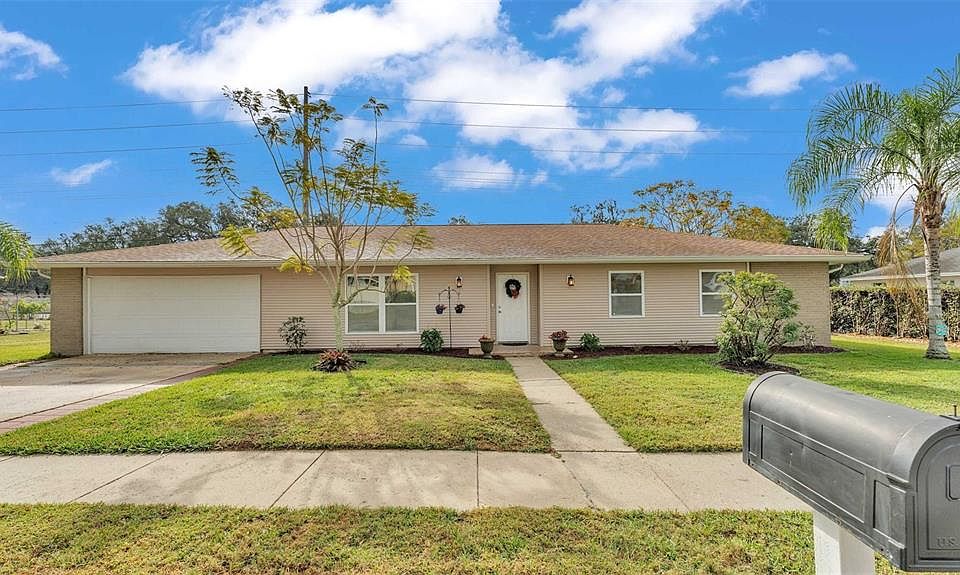 1st image of 6139 CHRISTINA DRIVE W